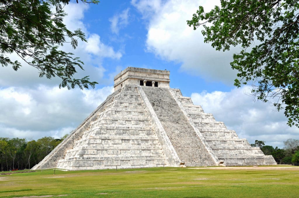 chichen-itza